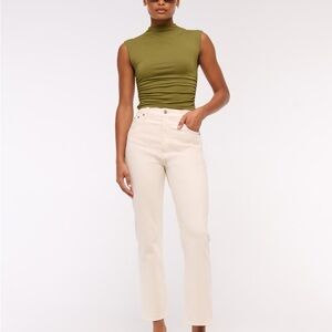 Curve Love Ultra High Rise Ankle Straight Jean